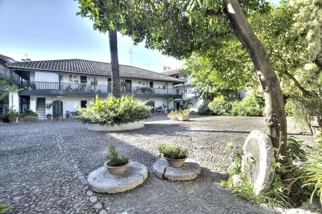 Lägenhet Un Oasis En El Corazon De Sevilla